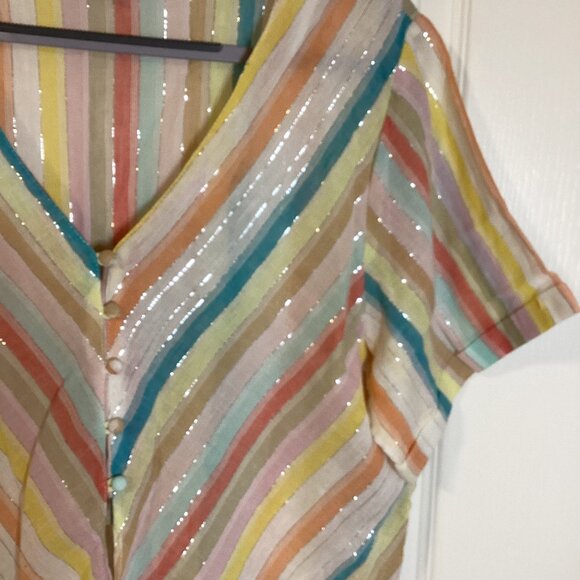 Q & A Women's Cropped Top Blouse Size L Button Down Tie Front Short Sleeve - Picture 3 of 7